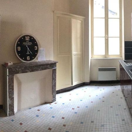 נבר Francois Mitterrand Appartement מראה חיצוני תמונה